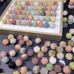 Natural Alashan Agate Flower Ball Carving, High-Quality Hand-Carved, Colorful Jade-like Agate, a Niche & Unique Accessory. - 2$